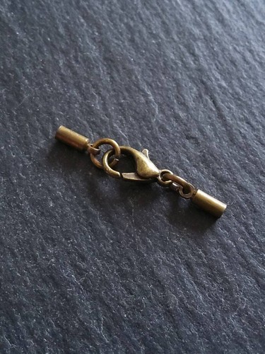 Antique Bronze Tone End Cap Sets for 1.5mm Cord Necklaces (2mm end caps) - Picture 22 of 23