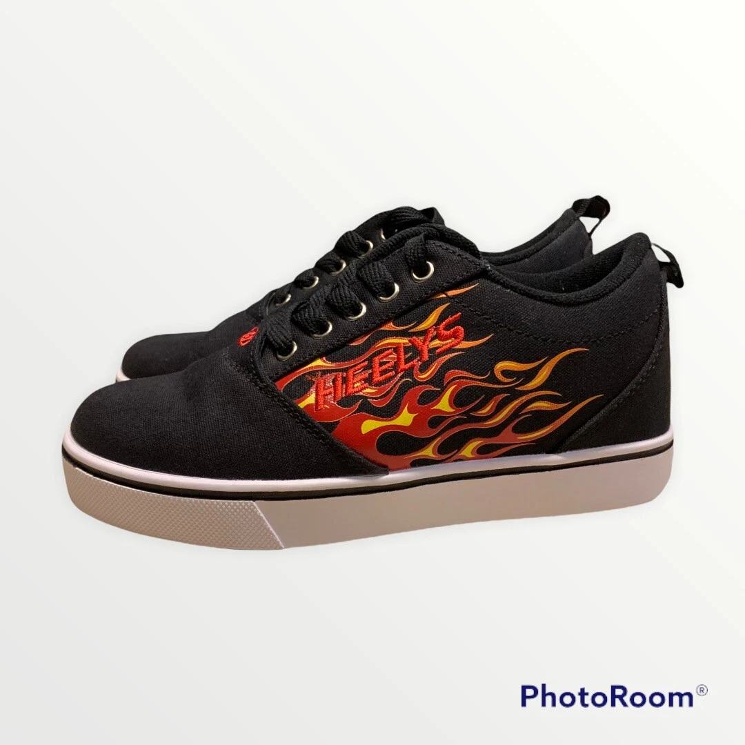 Heelys Pro 20 Prints HES10337H Sneakers Youth Size 4 Black Red Flames Read