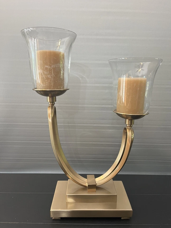 Candelabro Uttermost Nunzia Café Bronce (20063) con 2 Velas Vainilla Foto 4 de 4