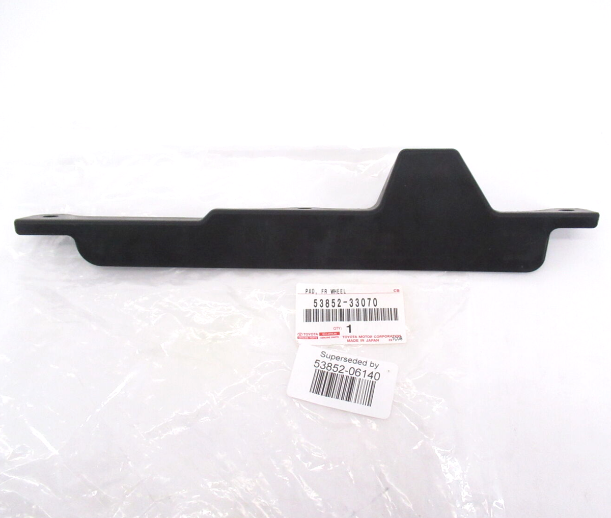 Genuine OEM Toyota 53852-06140 Driver LH Front Bumper Cover Pad