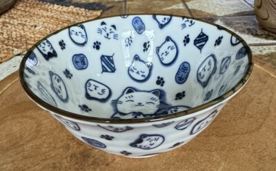 Japanese Bowl With Good Fortune Cats. Blue and White. 5.75 D, Made in Japan