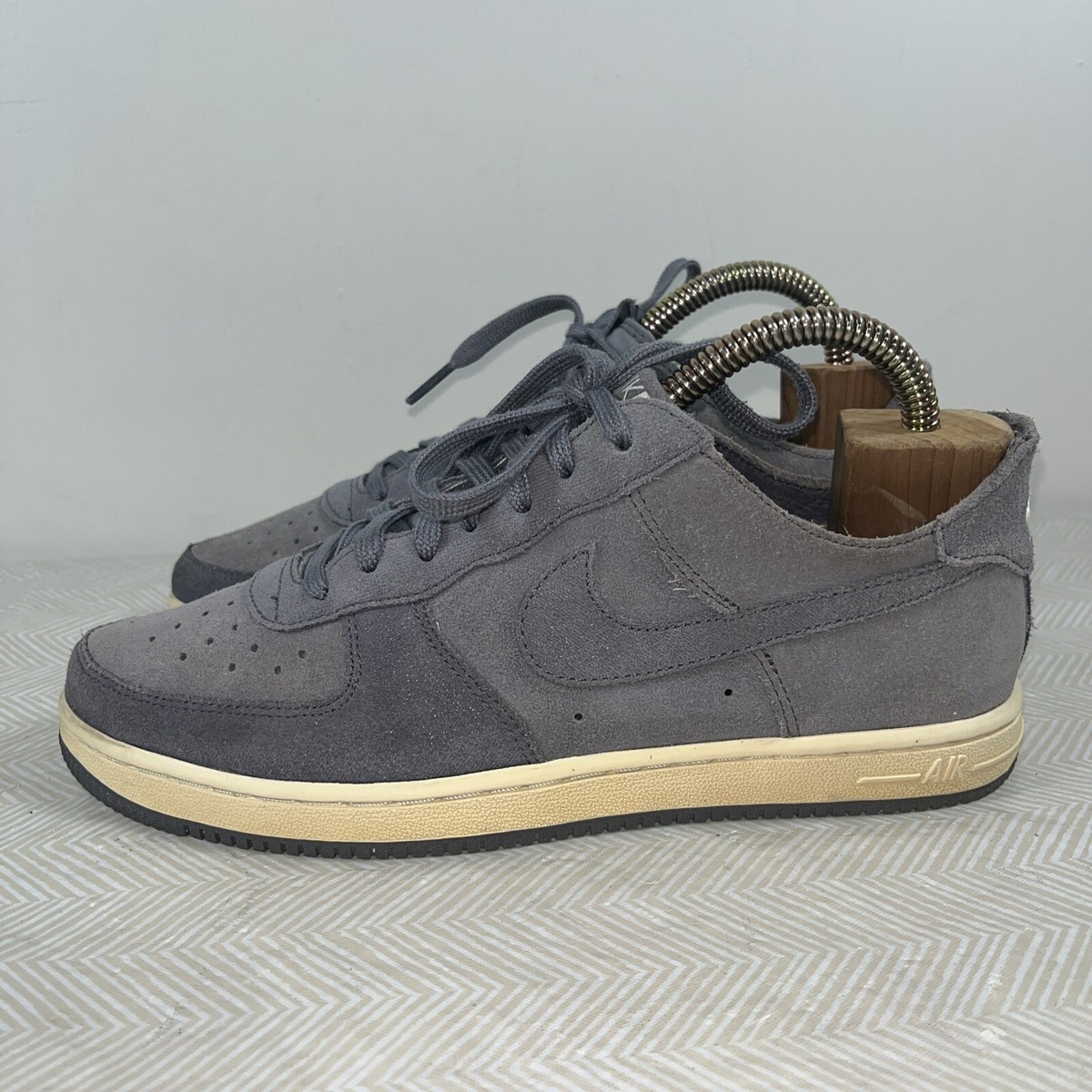 Nike Air Force Light Women's Size Shoes Gray/Purple Suede Low Top  Sneakers