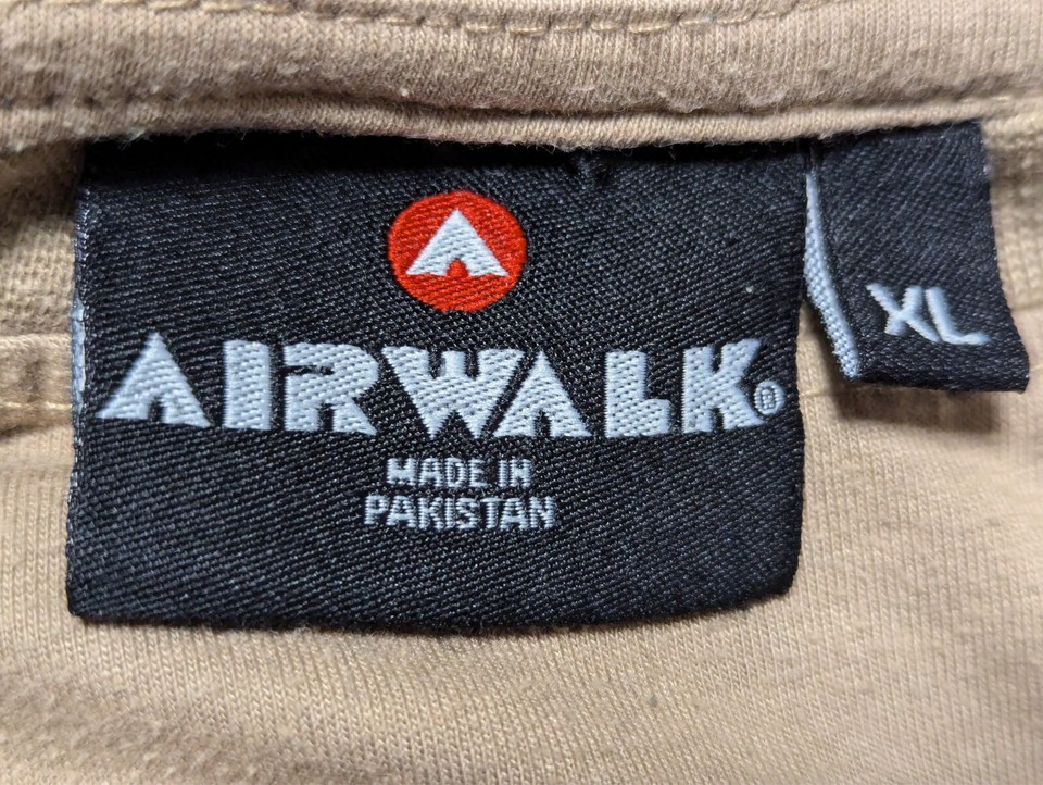 Airwalk Long Sleeve TSHIRT (XL) Classic Skateboard Shoe Sneaker Brand