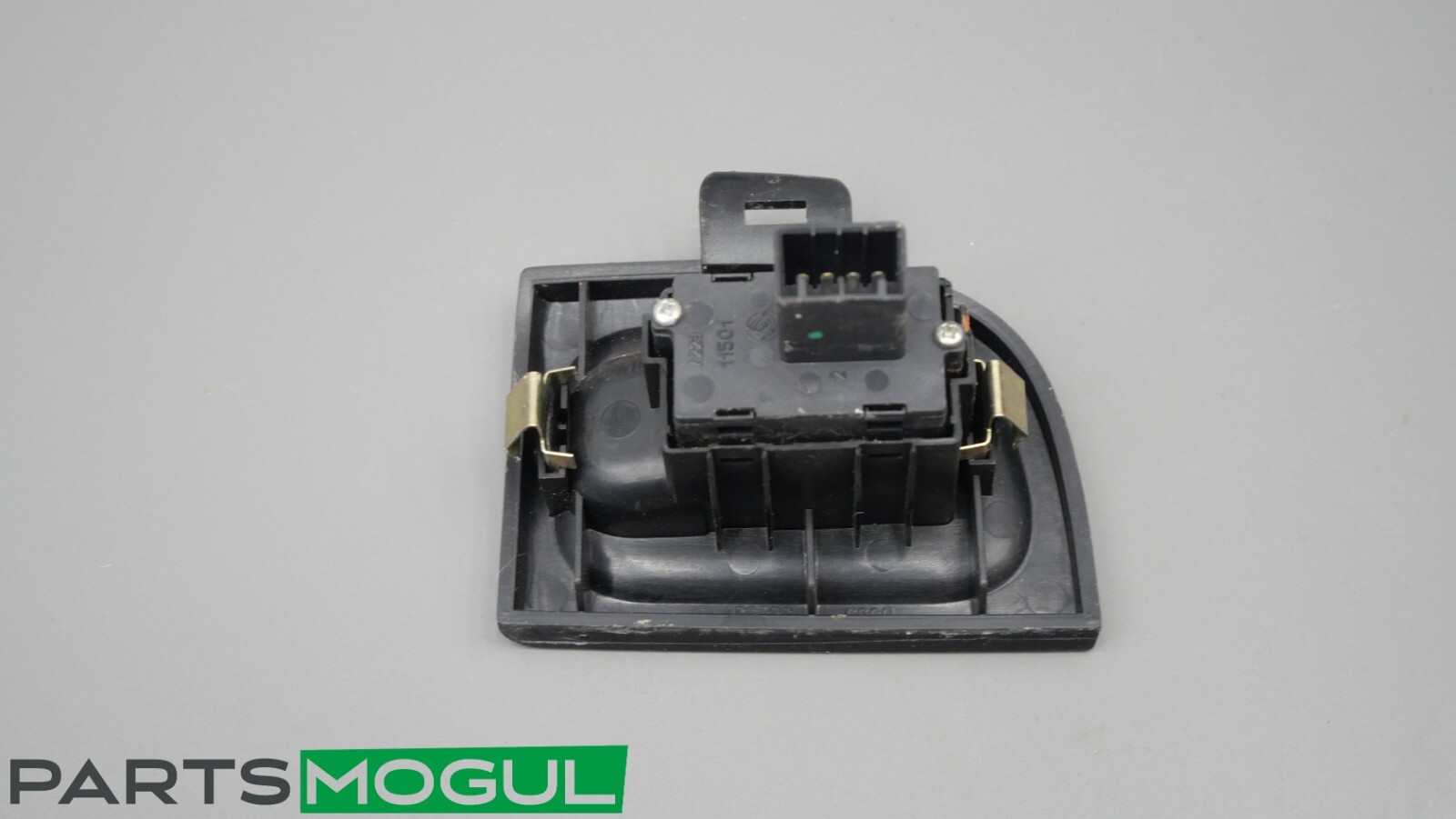 03-13 Maserati Quattroporte M139 Rear Right Side Window Switch Control OEM