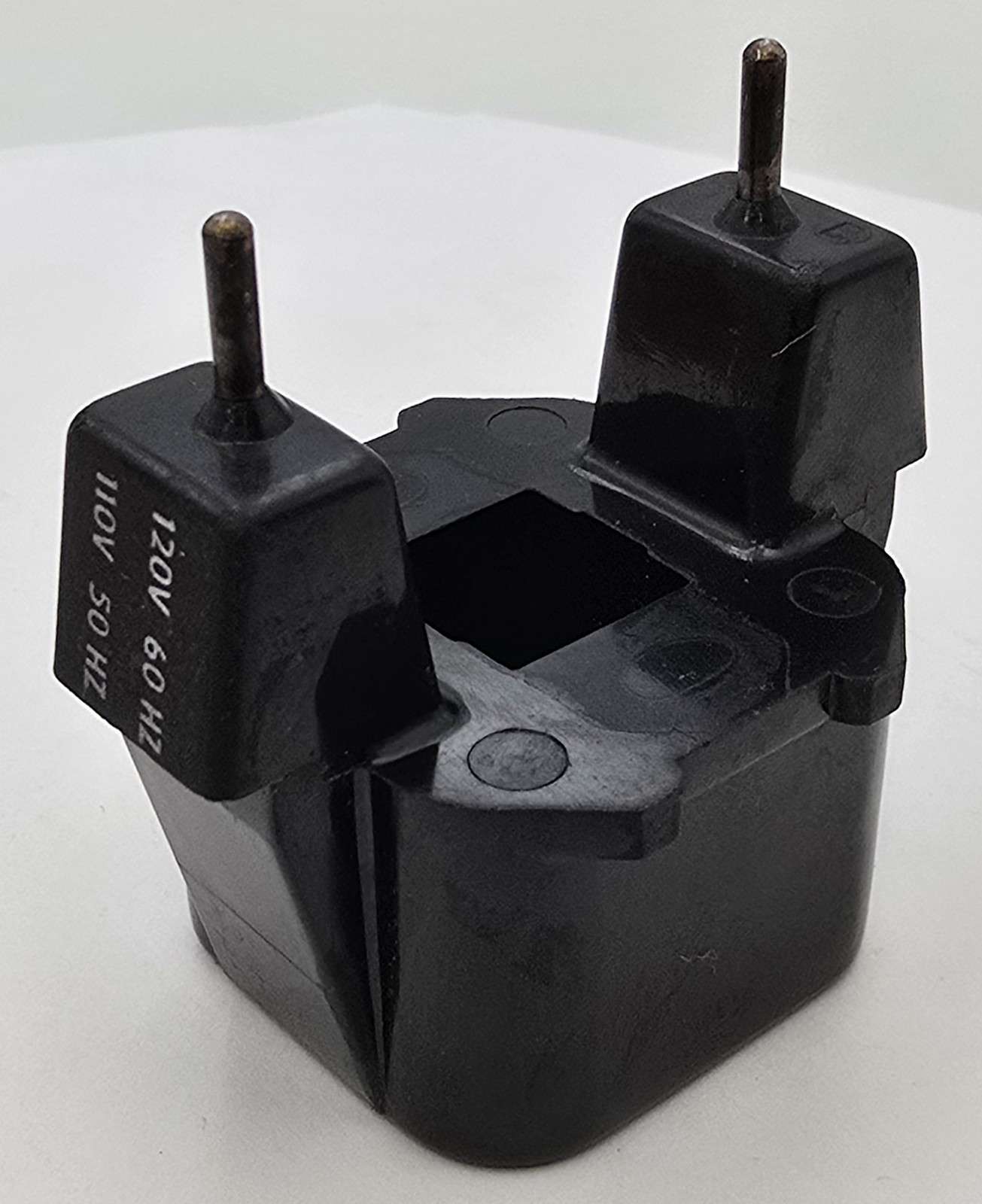 Square D 31021-400-60 Magnetic Control Coil 110/120V 50/60Hz Used
