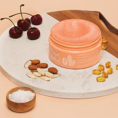 JAFRA ROYAL ALMOND SALTED BODY SCRUB WITH VITAMIN E EXFOLIATE ELASTICITY 7.05 FL