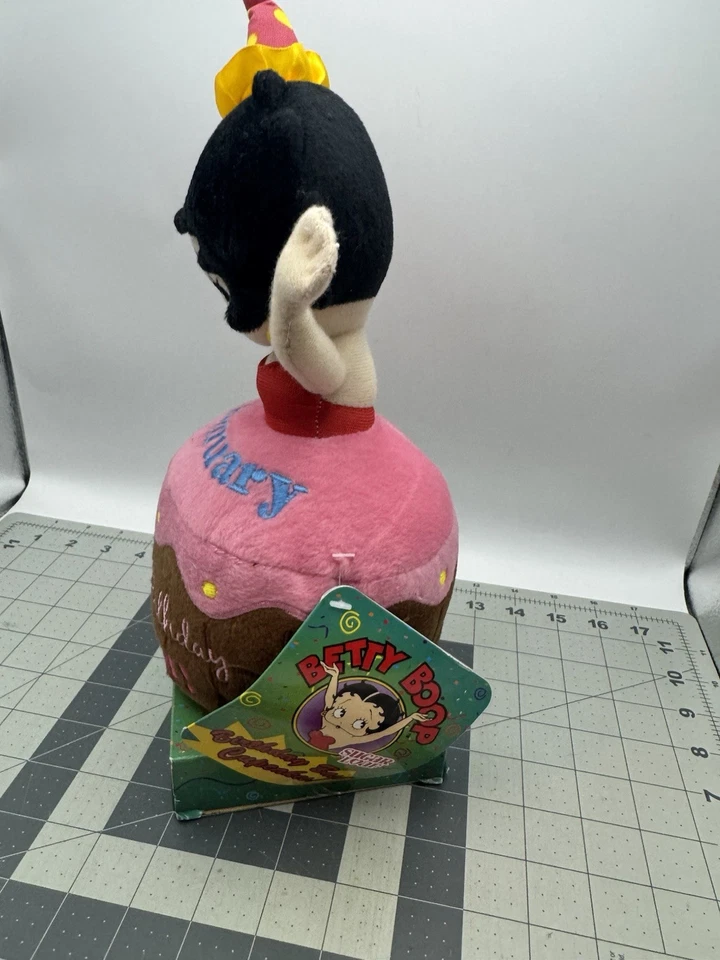 BETTY BOOP JANUARY Birthday Bash Cupcakes Plush Stuffed Toy 2013 13.5” - Image 2 of 4