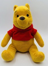Disney Store 10  Winnie The Pooh Bear Plush Stuffed Animal Classic Sitting EUC