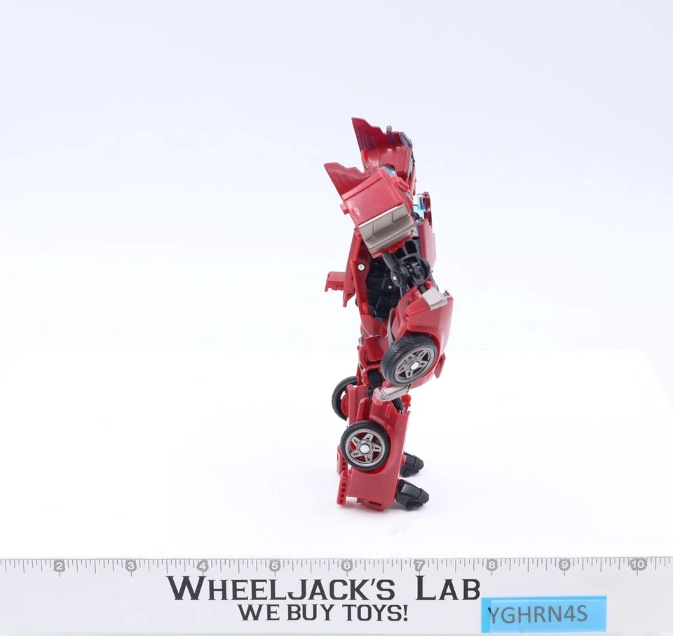 Фигурка Cliffjumper Complete Deluxe Class Transformers Generations 2012 Hasbro - Изображение 4 из 4