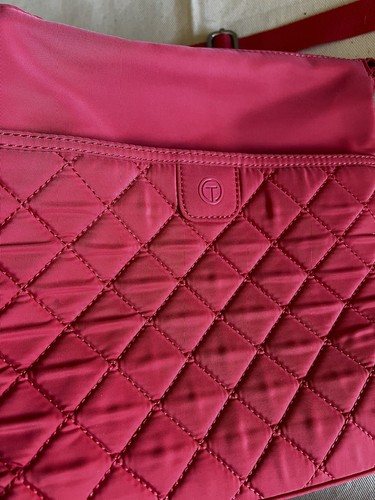 Talbots Ladies Salmon/Pink Quilted Crossbody Bag $59.50 - Picture 2 of 12
