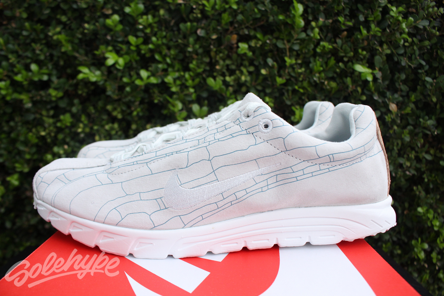 NIKE MAYFLY PREMIUM SZ 8.5 LEATHER OFF WHITE SUMMIT SMOKEY blueE 816548 100 NIKE MAYFLY PREMIUM SZ 8.5 LEATHER OFF WHITE SUMMIT SMOKEY blueE 816548 100
