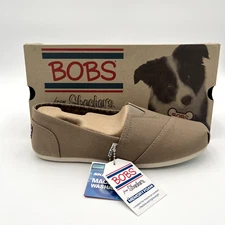 BOBS from SKECHERS Bobs Plush - Peace and Love (Taupe) Women's Shoes MSRP $42