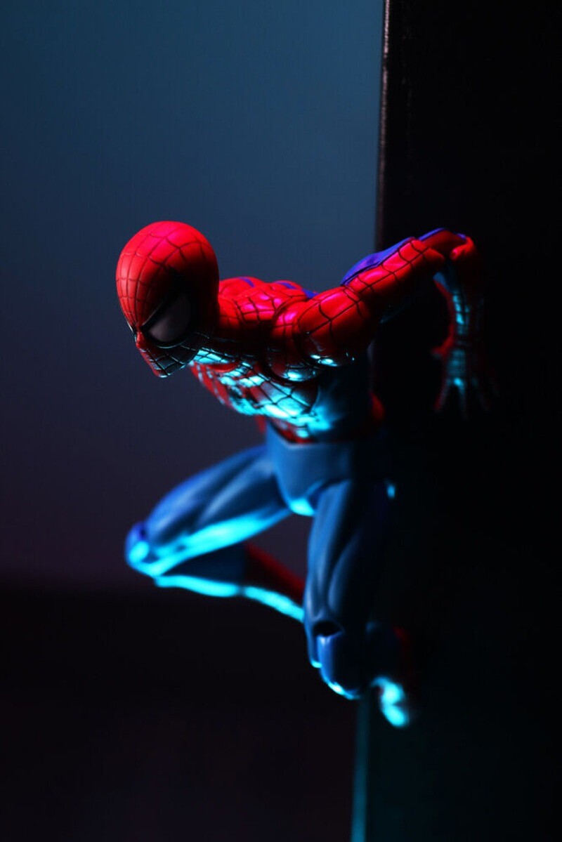 CT Toys MAFEX Spider-Man CLASSIC COSTUME Ver. 1/12 Action CT Toys MAFEX Spider-Man CLASSIC COSTUME Ver. 1/12 Action