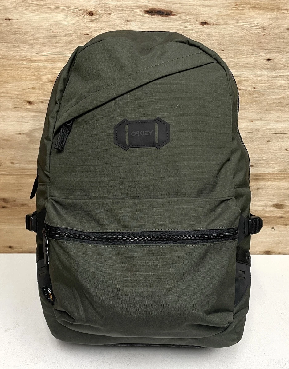 Oakley top street backpack
