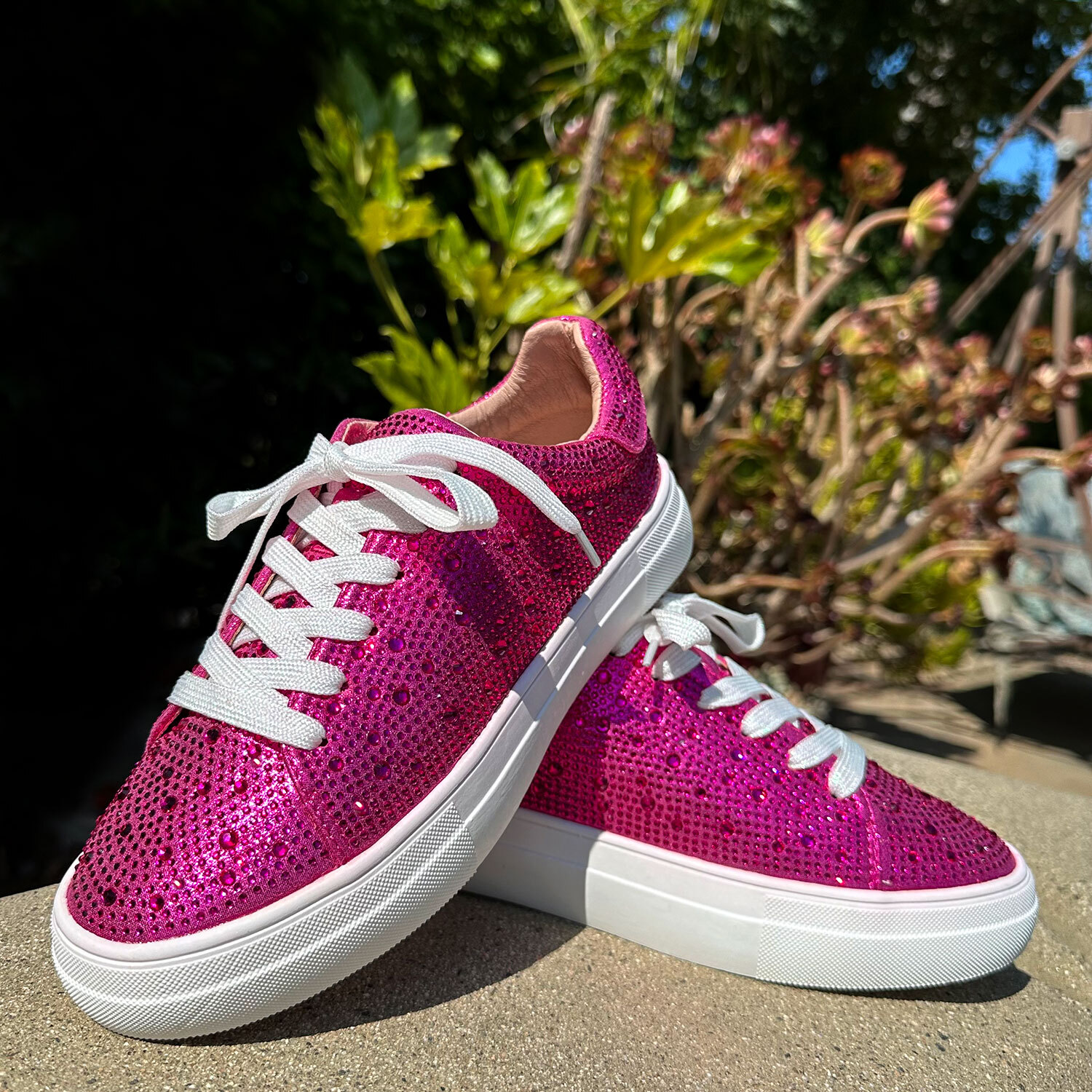 Round Toe Flat Platform