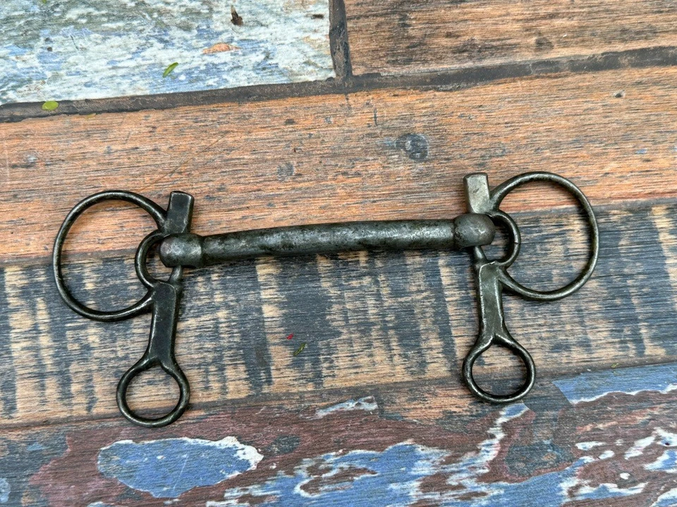 Antigua brida/broca de caballo inglesa forjada a mano Wootz rara antigua de 1890 Foto 2 de 4