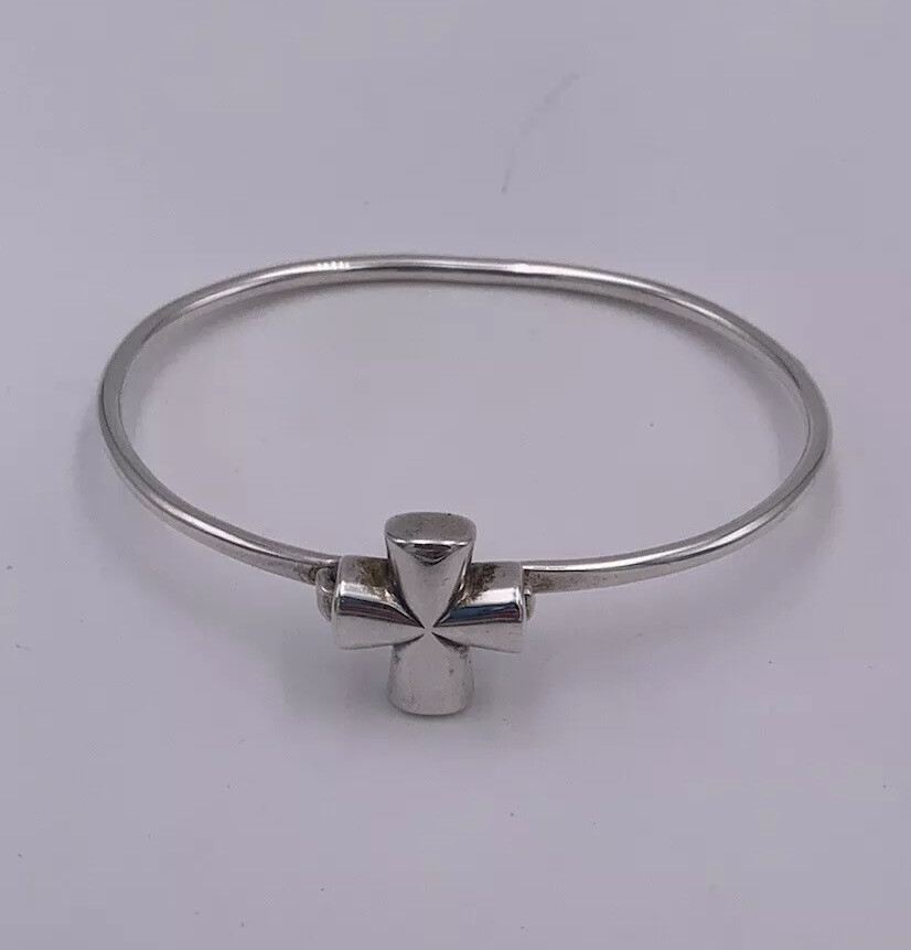 James Avery 925 Sterling Silver St. Teresa Cross Hook-On Bangle