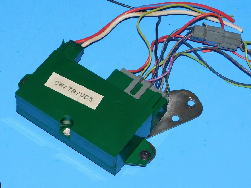 1974 Lincoln Mark IV OEM автоматический лампа усилитель модуль управления D4SB-14A554-A4B - Изображение 2 из 3