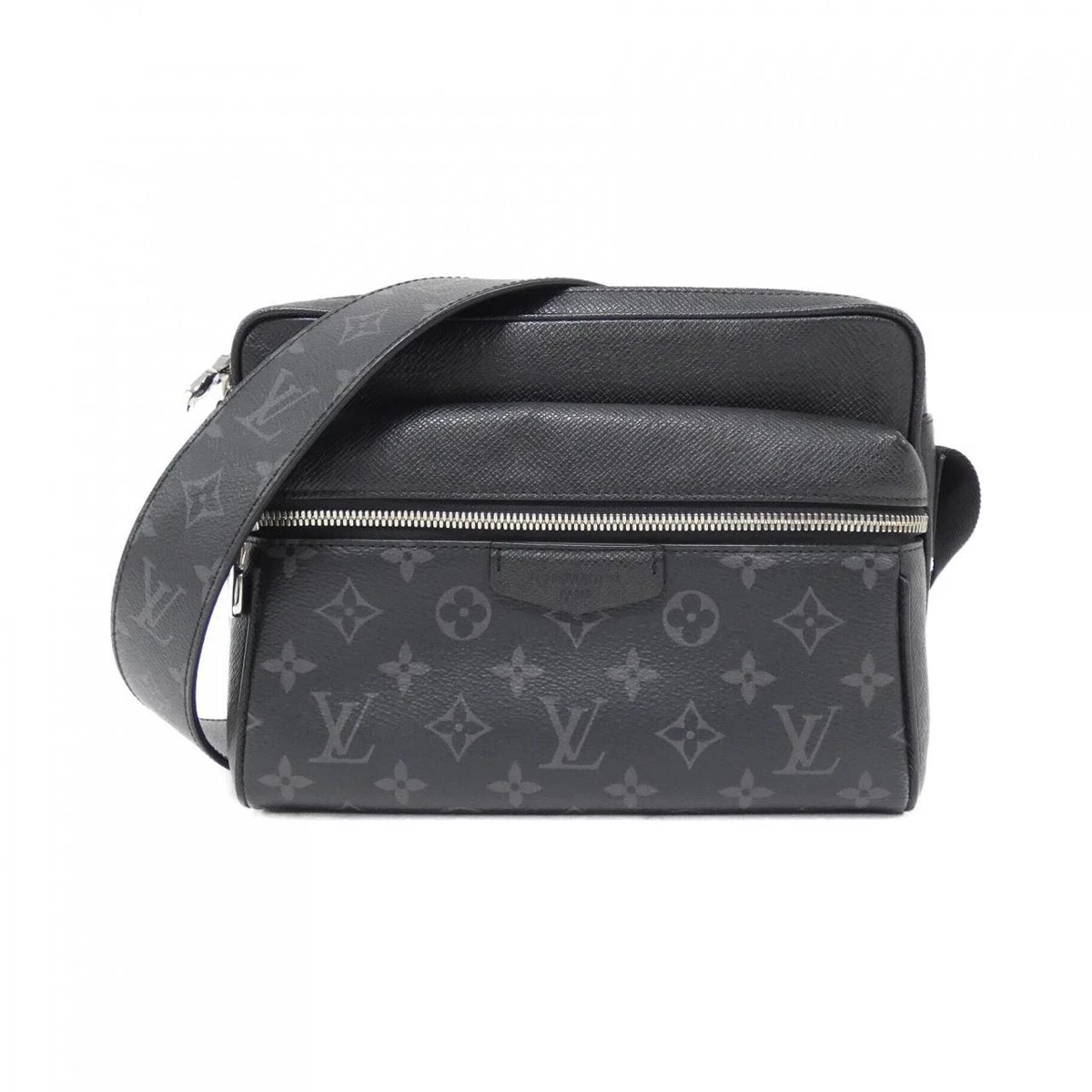 Authentic LOUIS VUITTON Taiga rama Outdoor Messenger PM M30233 Shoulder bag