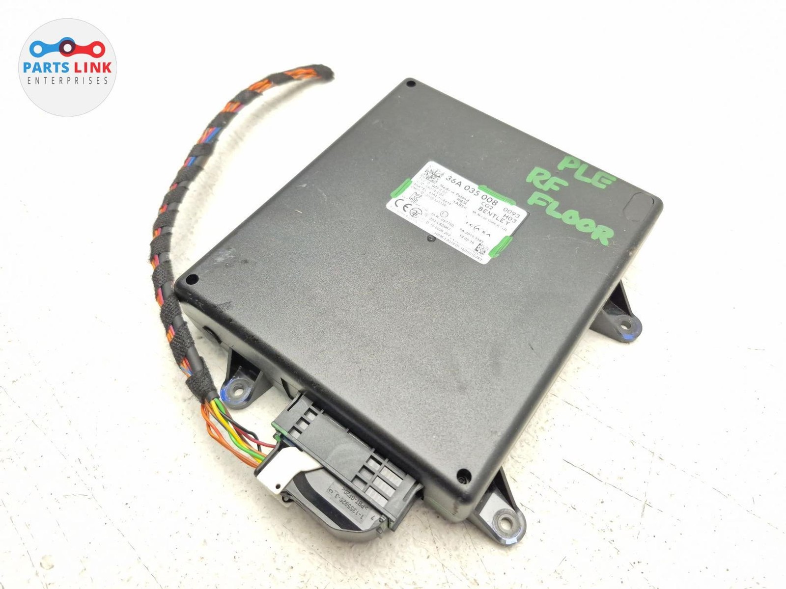 2016-20 BENTLEY BENTAYGA CARGATE REMOTE ECU CONTROL MODULE PLUG SET 36A035008