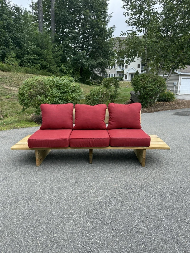 Sofá exterior de madera Foto 4 de 4