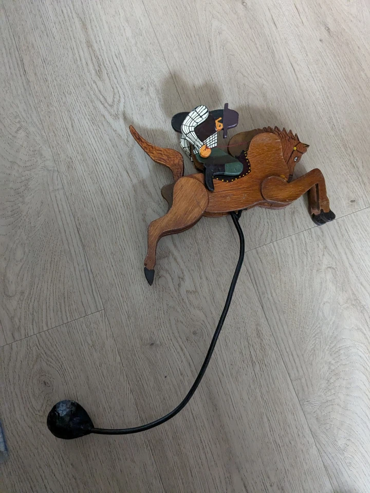Jouet Balancier Vintage En Bois, Cowboy Et Cheval À Bascule  - Photo 3/3