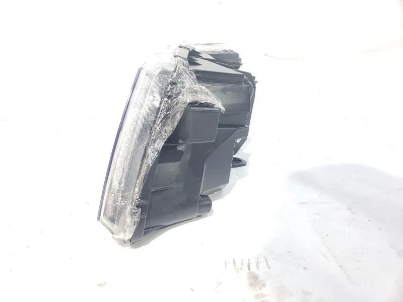 Right Headlamp Assembly PN ch2503222c New Fits 2009 2020 Dodge Journey - Image 2 of 4