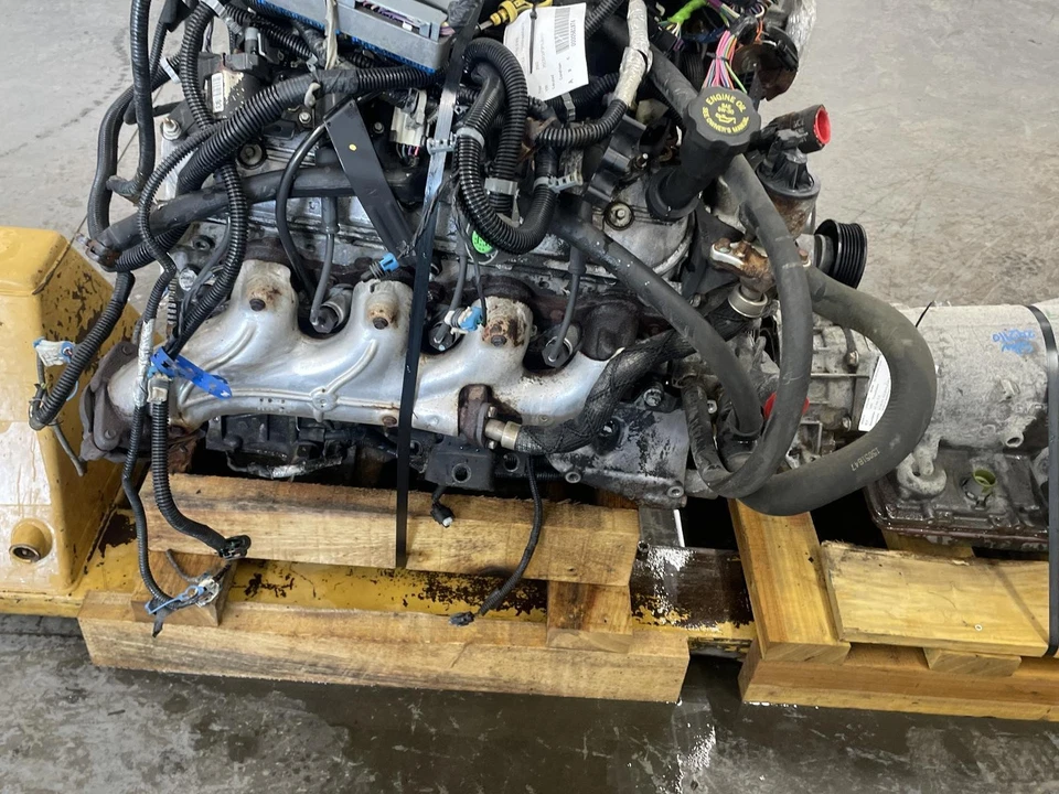 '00 CHEVROLET SILVERADO 1500 Engine 5.3L 188k miles Runs Well 6 Month Wnty! - Imagem 2 de 4