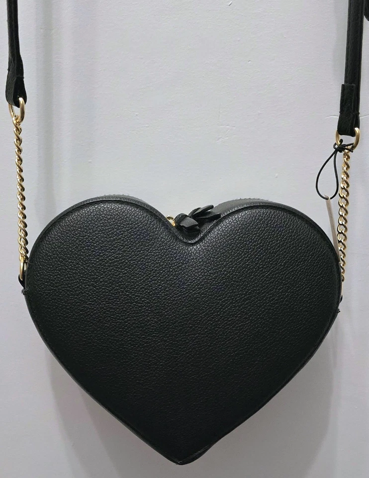 🖤 Bolso Bandolera Victoria's Secret Negro en Forma de Corazón Herrajes Dorados💛 Nuevo con Etiquetas Foto 4 de 4