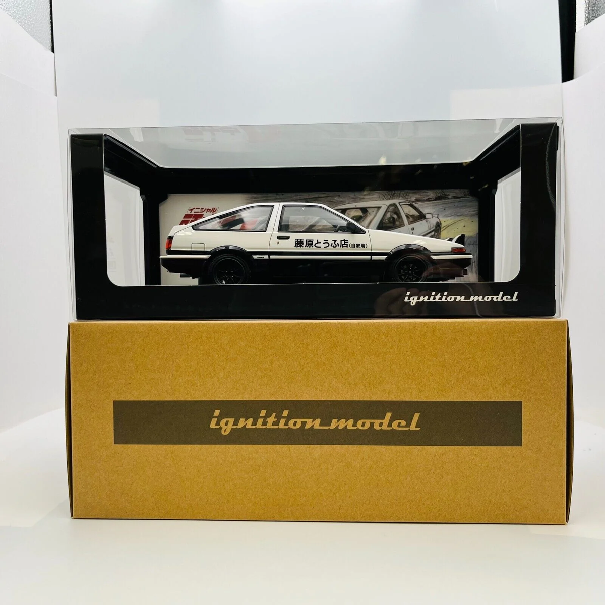 ignition model 1/18 INITIAL D Toyota Sprinter Trueno 3Dr GT ignition model 1/18 INITIAL D Toyota Sprinter Trueno 3Dr GT