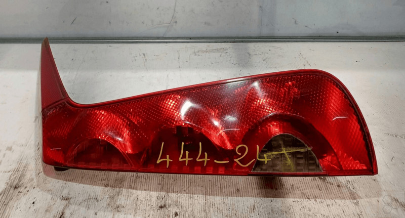 DX. FANALE POST. PARTE INF. NISSAN NOTE E11E 1.6 16V Mnv c845da 265509U000
