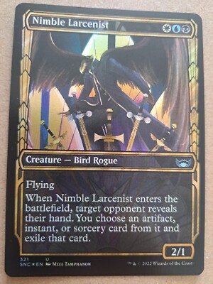 MTG Nimble Larcenist (Foil Showcase) [Streets of New Capenna, Near Mint]