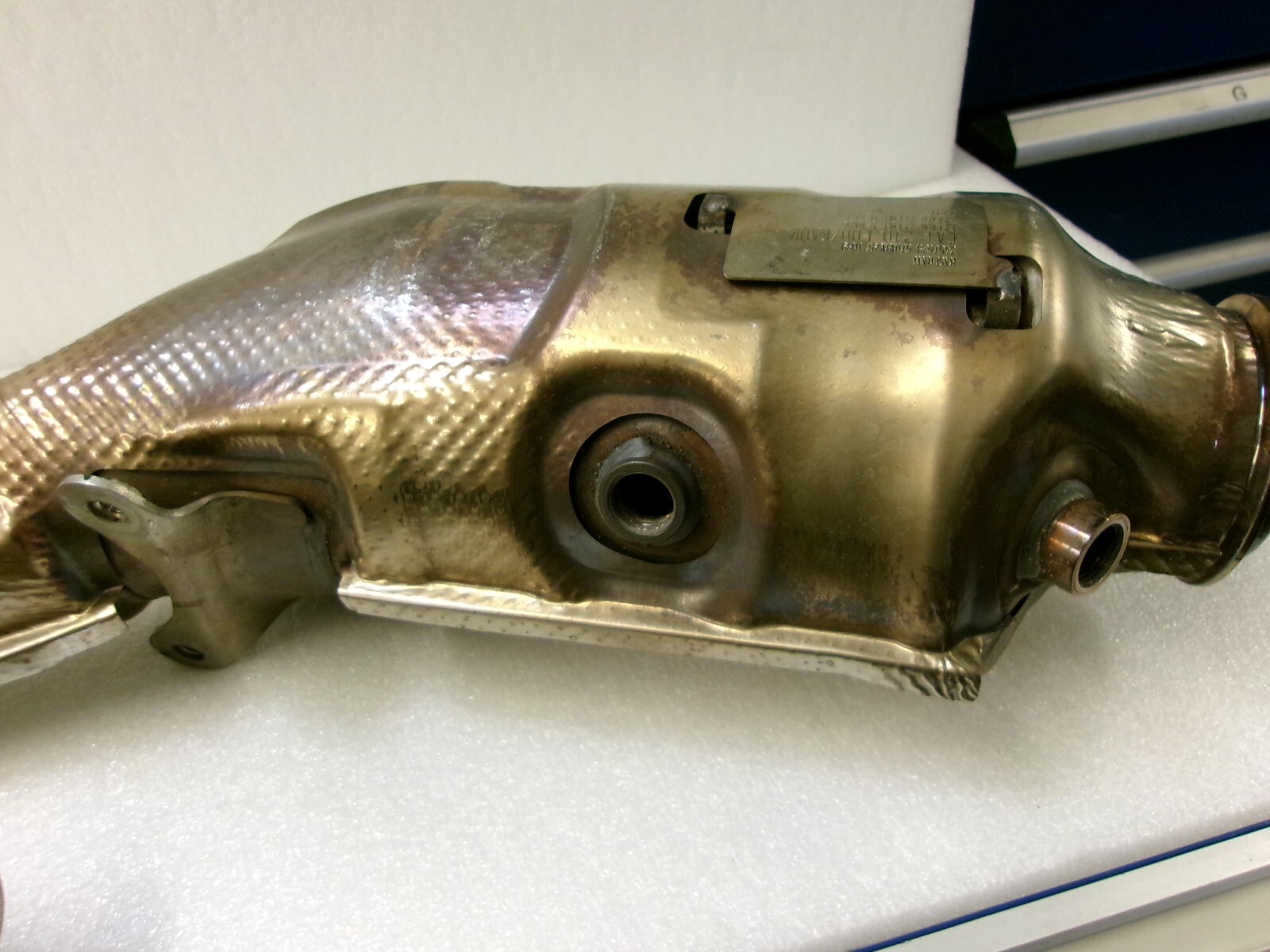 Catalytic Converter SET Maserati MC 20  670181597 670181599 3.0 2WD