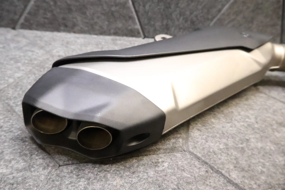 DUCATI V4 MULTISTRADA 1200 EXHAUST SILENCER 2021-2024 57314974B - Image 4 of 4