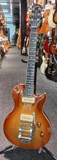 Godin Summit Classic P90 mit Bigsby E-Gitarre