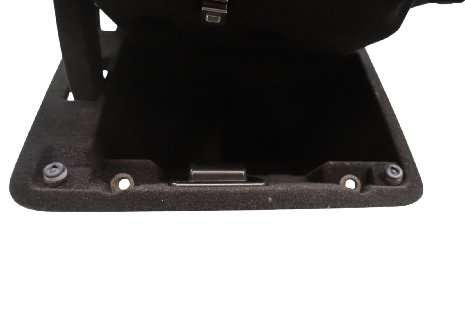 Maserati Ghibli 2014-2017 Front Left Compartment