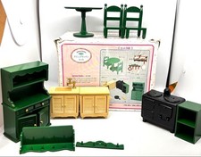 Sylvanian Families SE122 Dining Kitchen Set Time to Use Authentic Rare