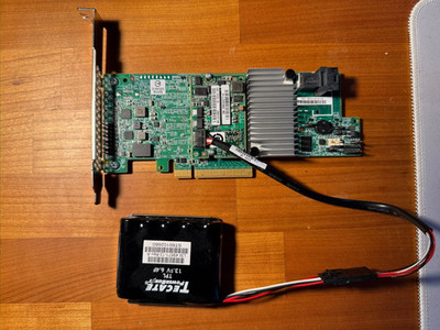 LSI Broadcom MegaRAID SAS 9361-4i mit BBU (ungetestet)