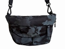 Lululemon Black Camo Crossbody Bag Adjustable Strap EUC