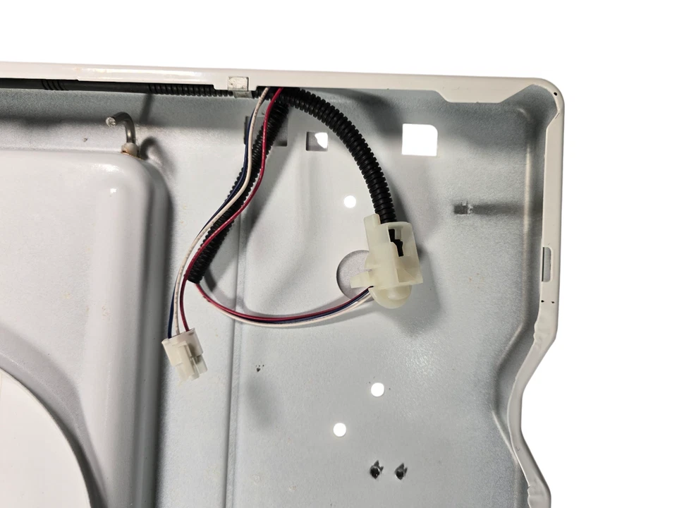 Lavadora Maytag MVWC565FW0 ~ Superior con puerta/tapa y cable de alimentación Foto 4 de 4