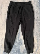 Men's Nike Tech Woven Pants Black gusseted athletic tapered men's sz Large