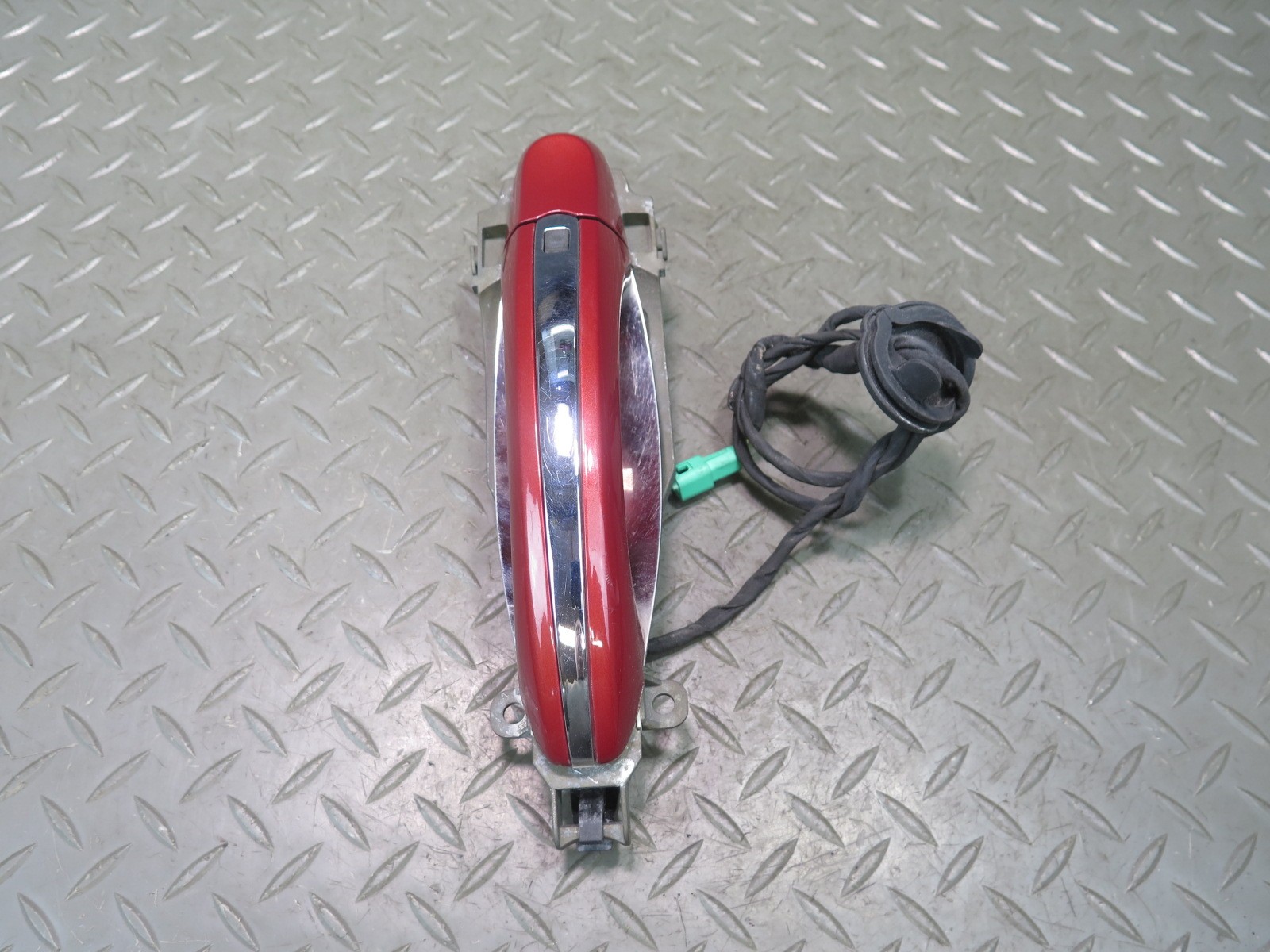 2006-2012 BENTLEY FLYING SPUR REAR LEFT DRIVER SIDE EXTERIOR DOOR HANDLE RED