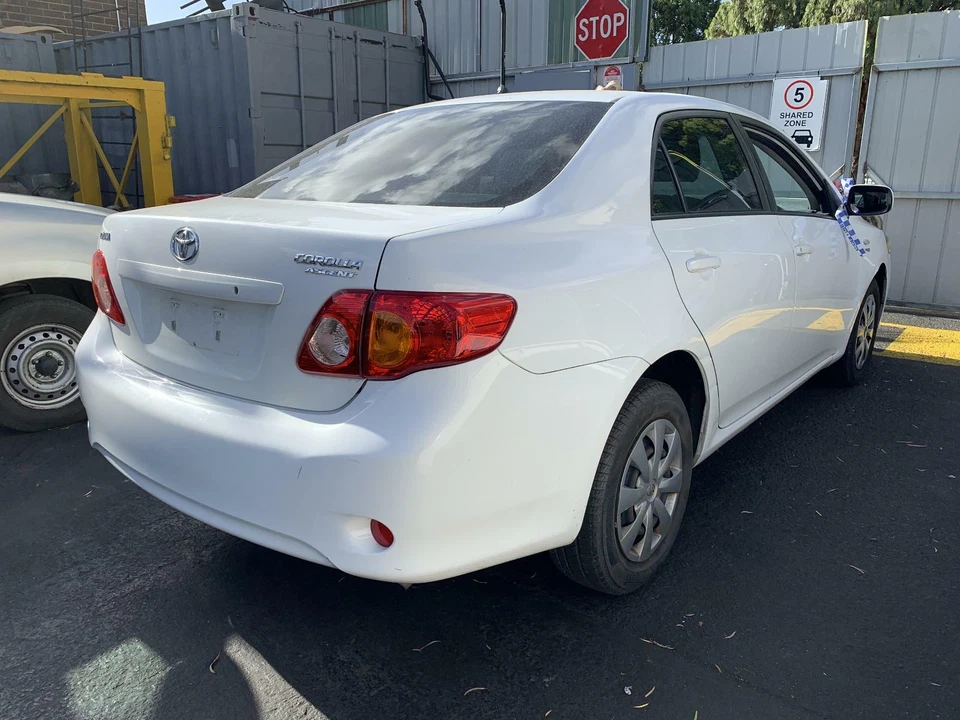 Toyota COROLLA Air Cleaner Box ZRE152/153 03/07-12/08 - image 4 of 4