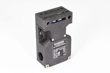SCHMERSAL 101147145, AZ 16-02zvrk-M16, Safety switch, without lock