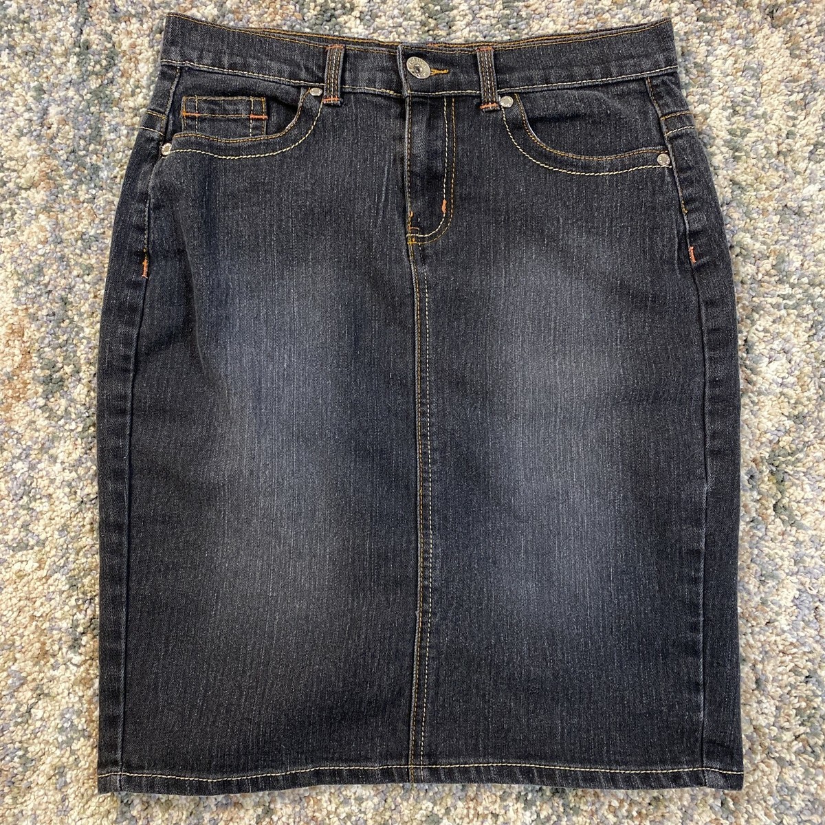 No Fuze Denim Skirt Size 8 Black Medium Wash Denim 29X20