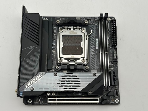 GIGABYTE B650I Aorus Ultra Socket 5 AMD Motherboard READ/FOR PARTS - Bild 6 von 9