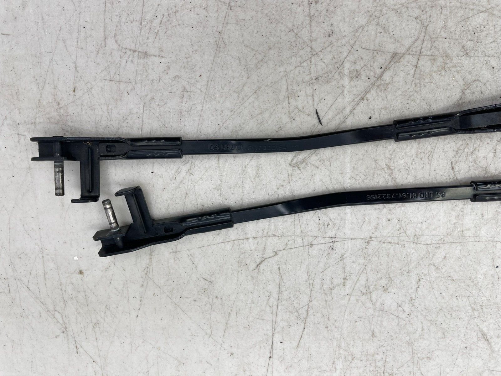 BMW i8 2020 Front Right Wiper arms Set