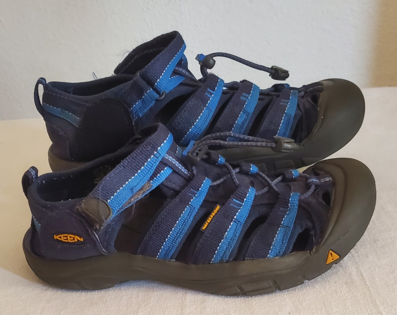 Sandali Keen Newport H2 taglia 6 blu impermeabili pescatore trail scarpe da trekking sportive