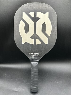 Recruit pickle ball paddle Beginner Wood Black