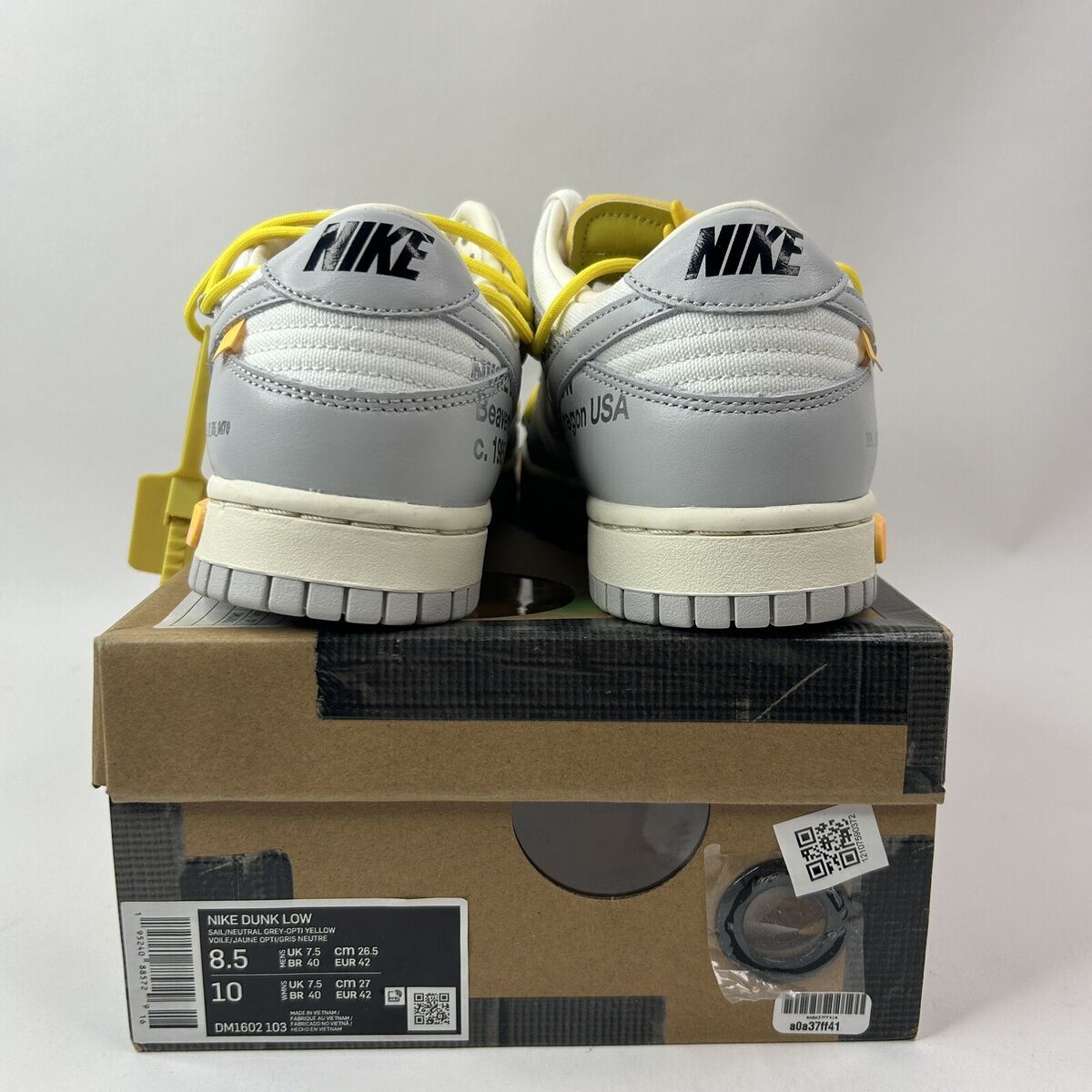 Nike Dunk Low x Off-White Lot 29 of 50 “Sail/Neutral Gray Nike Dunk Low x Off-White Lot 29 of 50 “Sail/Neutral Gray